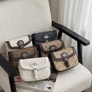کیف کوچ طرحدار
